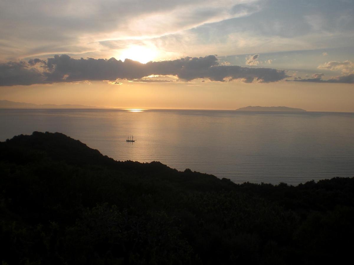 Mare E Natura Marciana  Εξωτερικό φωτογραφία